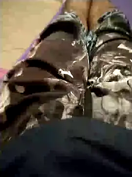 gostoso_morenin webcam show
