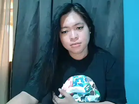 m1ss_yuji Show in webcam