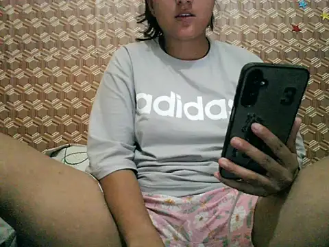 Chat XXX ao vivo de Mansi_p
