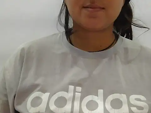 Živý XXX chat Minaxi_P