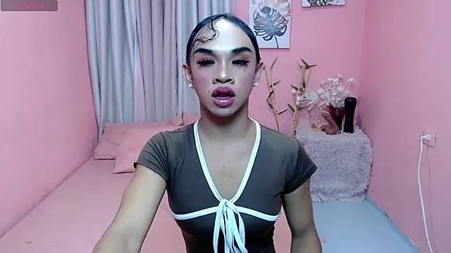 VivienneLuxe Show Webcam