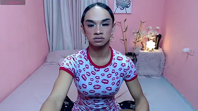 VivienneLuxe 网络视讯表演