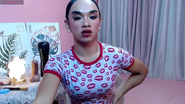 VivienneLuxe webcam show