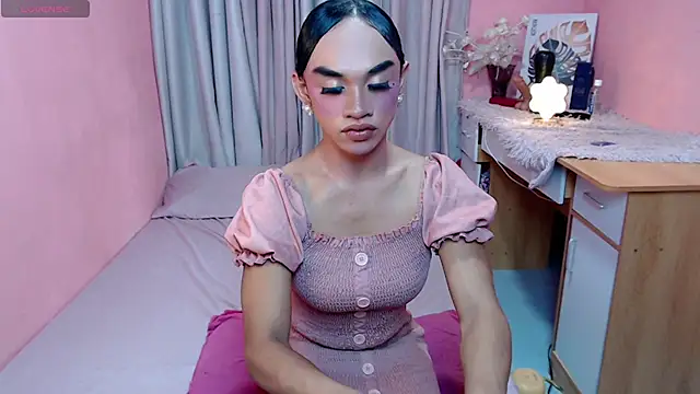 VivienneLuxe Pertunjukan Webcam