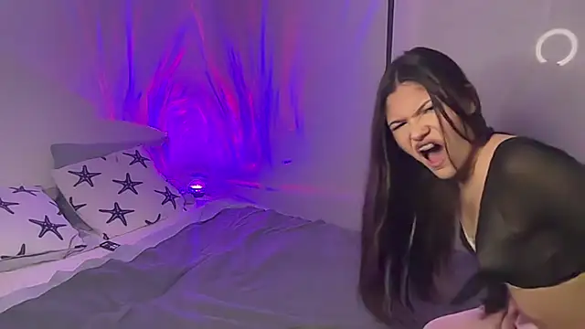 EvelyaBTBF Webcam Show