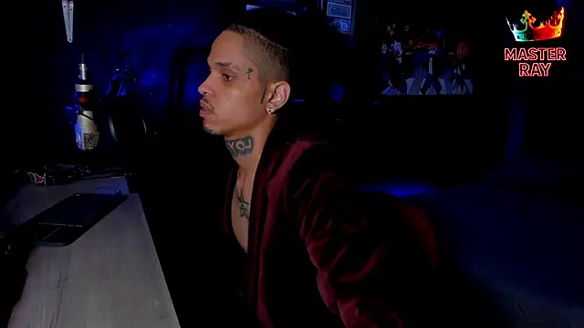 XXXRAYGAMES webcam show