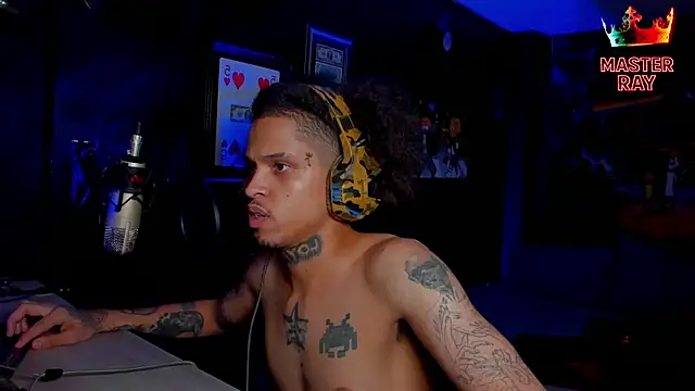 XXXRAYGAMES webcam show