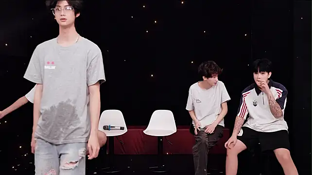 Show modela Chenyong123 na web-kameri