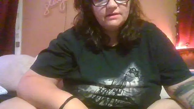 Blue_Eyed_Beauty644 ওয়েবক্যাম শো