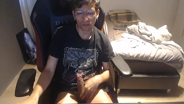 lonelymatcha997 webkamerás műsora