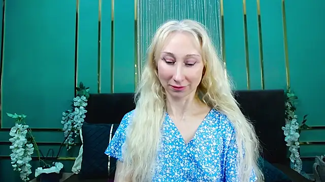 KissDreamm's Live XXX Chat