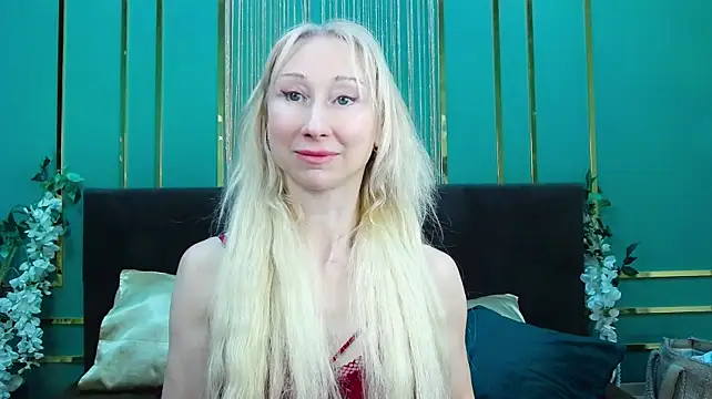 XXX chat uživo modela KissDreamm