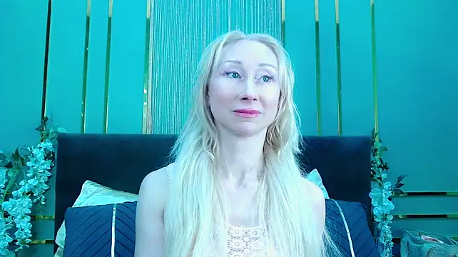 Chat +18 de KissDreamm ao vivo