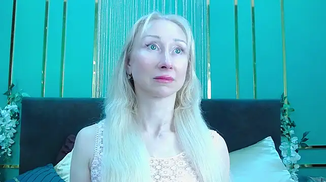 XXX chat uživo modela KissDreamm