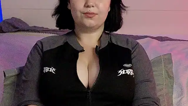 BellaGotze's Live XXX Chat