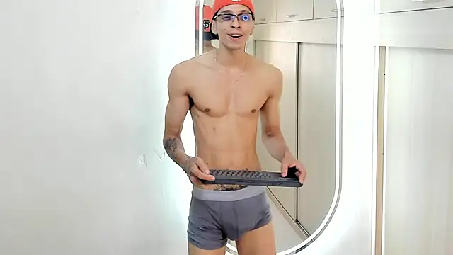 Webkamerová show Mheysam_Youngerx