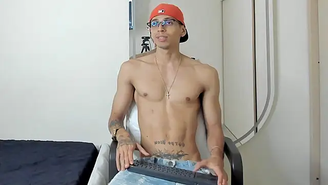 Webkamerová show Mheysam_Youngerx