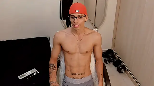 Webkamerová show Mheysam_Youngerx