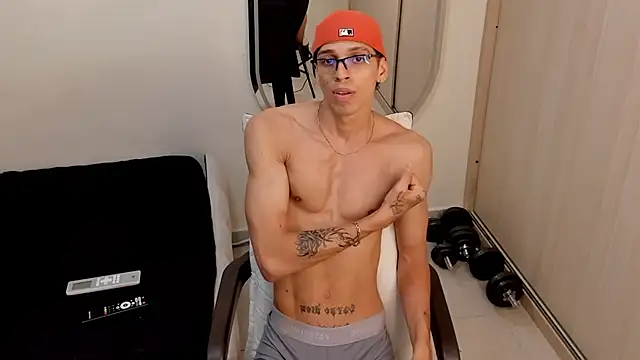 Webkamerová show Mheysam_Youngerx