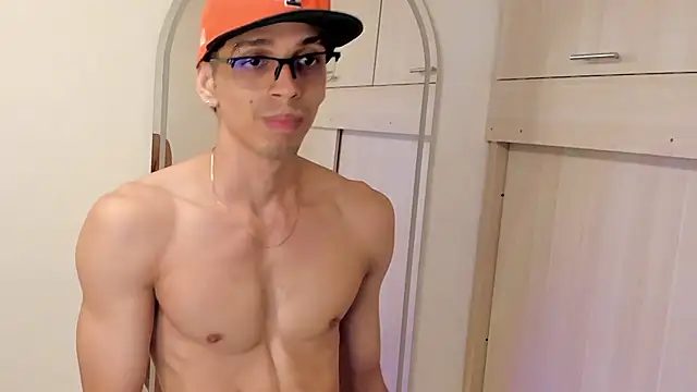 Mheysam_Youngerx webcam show