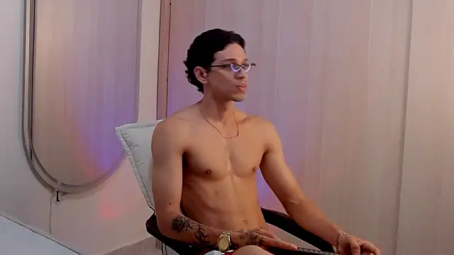 Mheysam_Youngerx webcam show