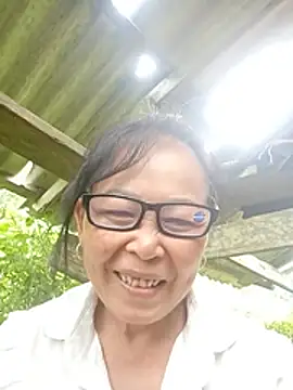 Kaa-kaa223's Live XXX Chat