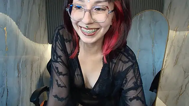 Ravenn_r Live XXX-Chat