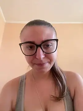 Jeni-angel Adlı Modelin Canlı XXX Sohbeti