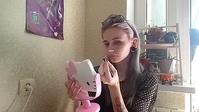عرض كام AdamTarlet