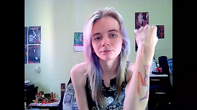 AdamTarletn Webbikameraesitys
