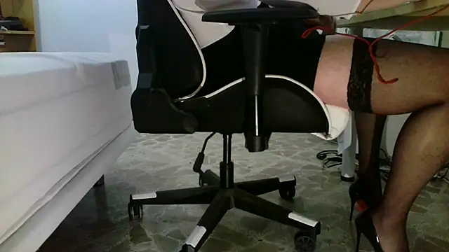 crosscum2 Webcamshow