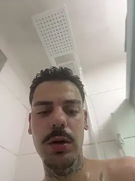 nogusta Webcam-Show