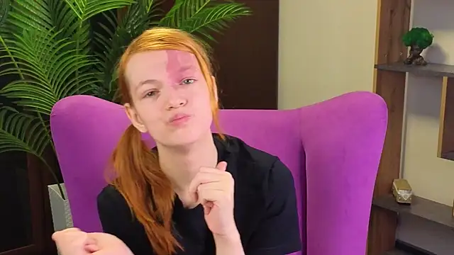ConstanceDzama's Webcam Show