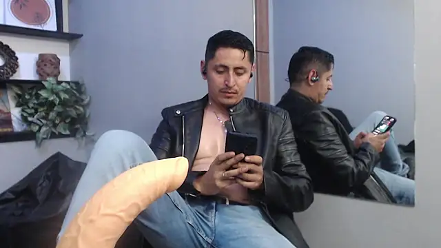Show de kevin_23_ na webcam