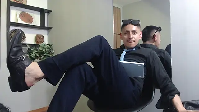 kevin_23_ Pertunjukan Webcam
