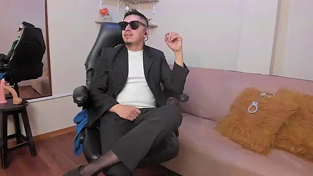kevin_23_のウェブカメラショー