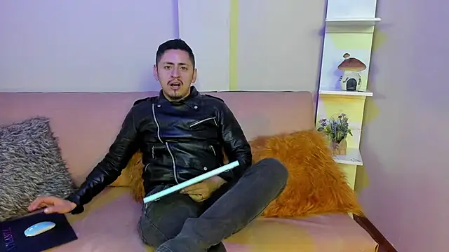 kevin_23_ Pertunjukan Webcam