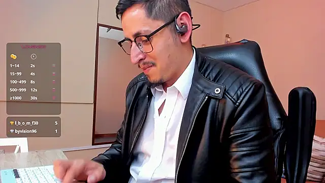 kevin_23_のウェブカメラショー