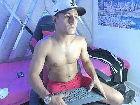 iron_king7 Show in webcam