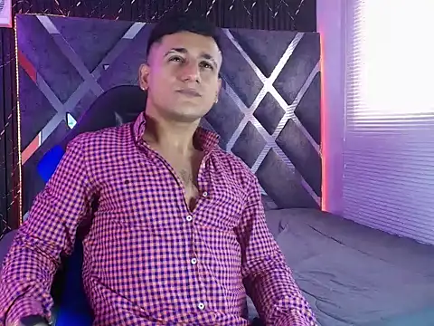 iron_king7n Webbikameraesitys