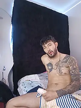 frankdanielsbigcockn Webbikameraesitys