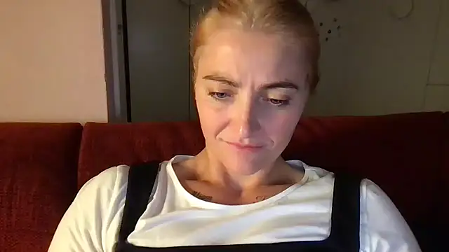 OnlyMarGo's Live XXX Chat