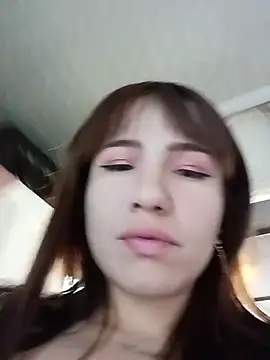 XXX chat uživo modela _Luna_Blooms