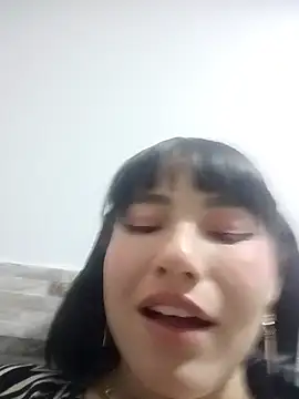 _Luna_Blooms Live XXX-chat
