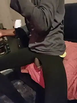 THATHAIRYTALLDUDE Webcamshow