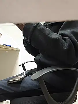 THATHAIRYTALLDUDE – webcam-show
