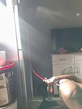 THATHAIRYTALLDUDE webkamerás műsora