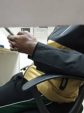 THATHAIRYTALLDUDE Webcam-Show