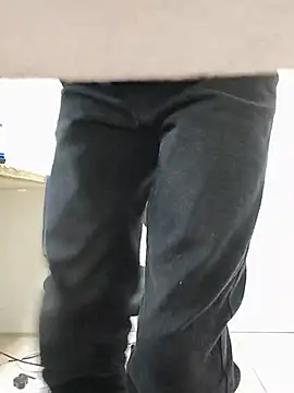 THATHAIRYTALLDUDE 在線直播表演
