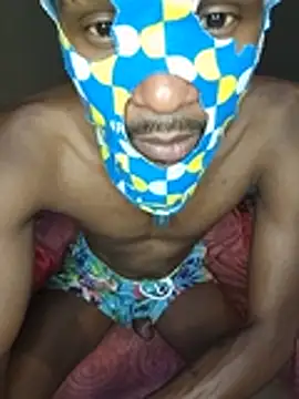 Show de THATHAIRYTALLDUDE na webcam